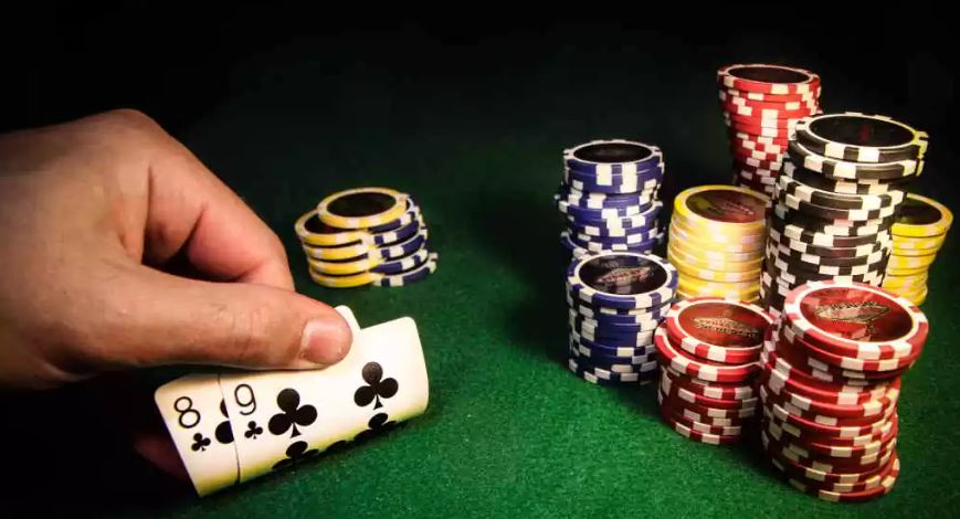 basic poker strategy