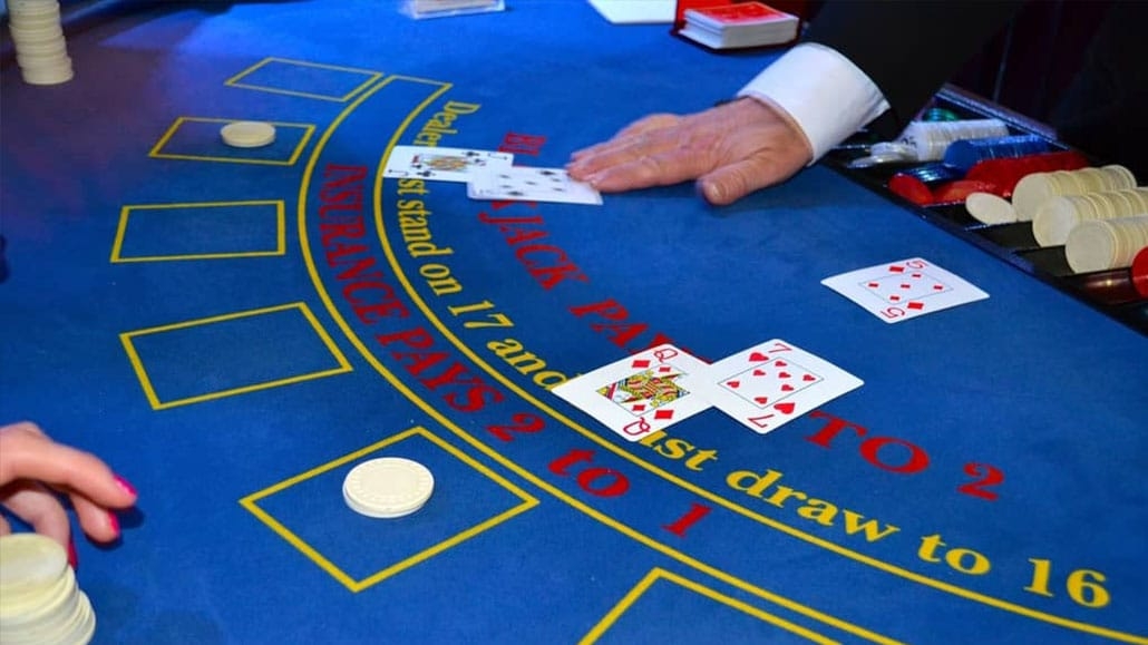 Blackjack Rules How To Play 21 Card Game To Win More Often