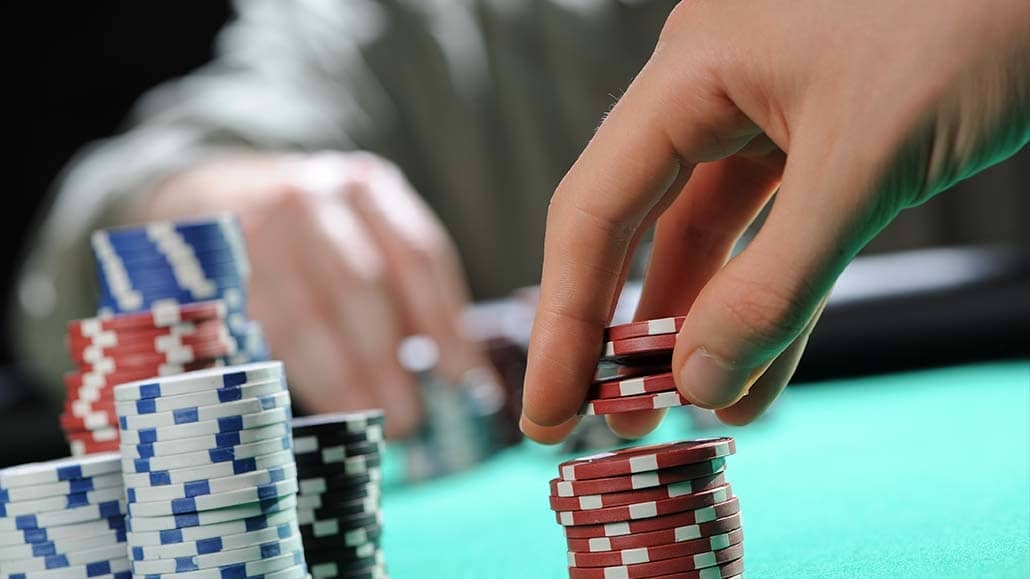 Best MTT Poker Strategy Tips For Crushing Your Opponents!