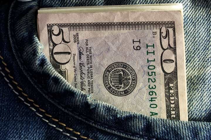 How To Make A Living Off Online Poker How To Make A Living Off Online Poker