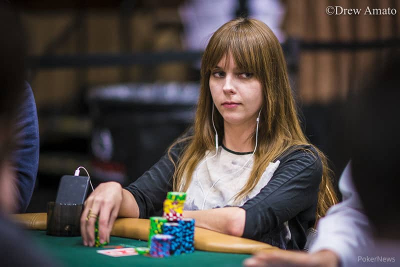 kelly winterhalter girl in poker