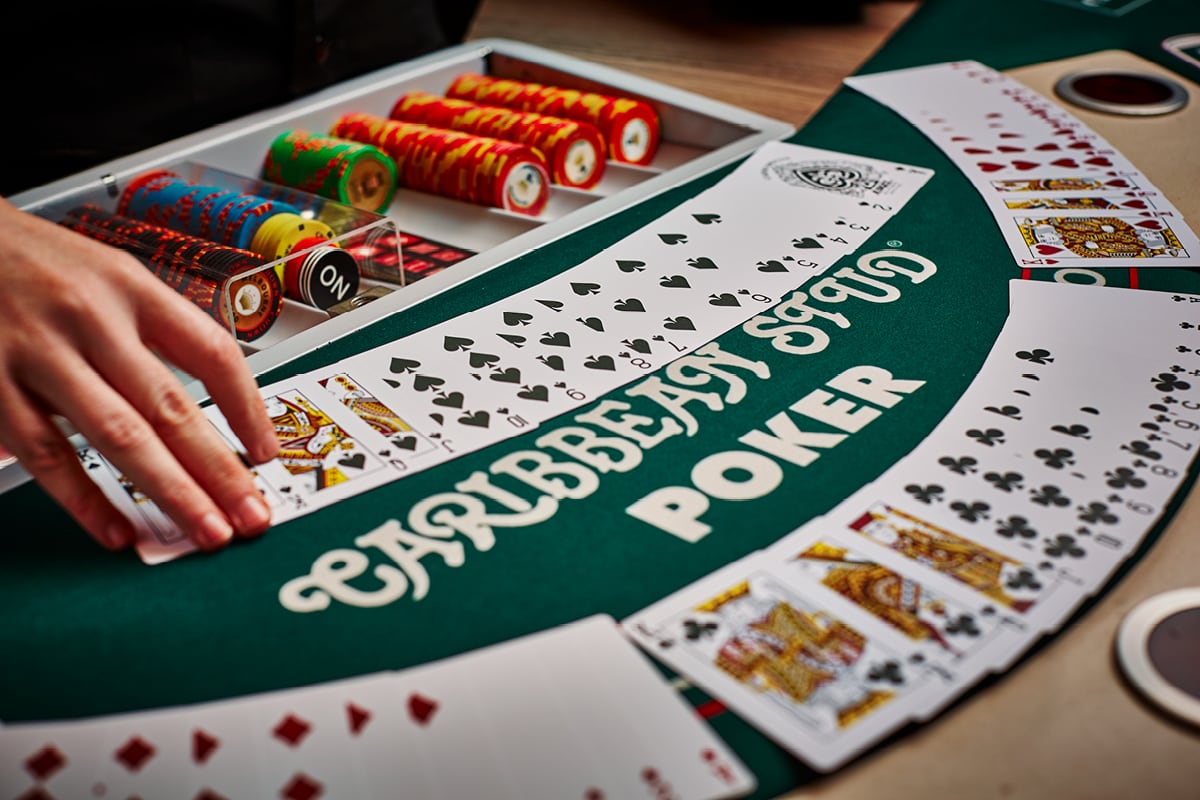 How To Play Caribbean Stud Poker