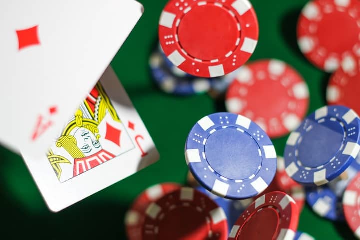 Basic Poker Rules - Learn How To Play Poker And Win!