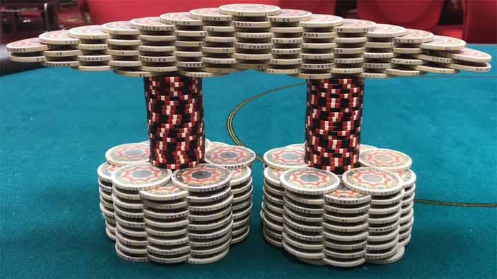 Weird-Poker-Chips-Stacking