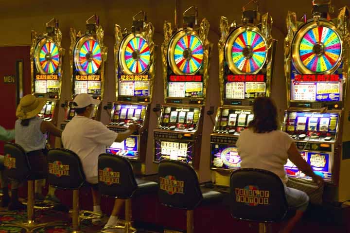 Video-Poker-vs-Slots