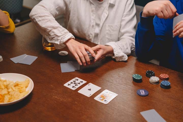 Everything You Need to Know About Card Games for Three Players - PlaySQR