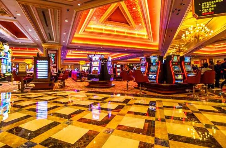 Top 7 Biggest Gambling Cities in the World With Largest Casinos