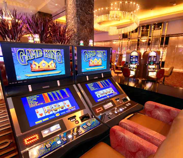 Hard-Rock-Casino-Slots-2