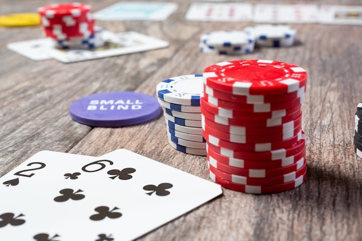 What is the worst hand in poker