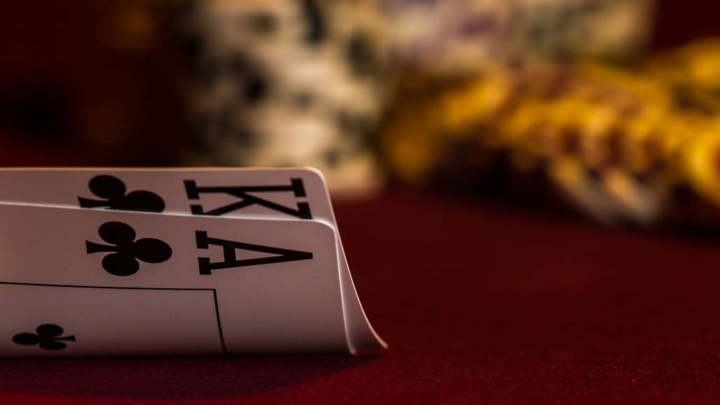 Improve poker gaming strategy 1