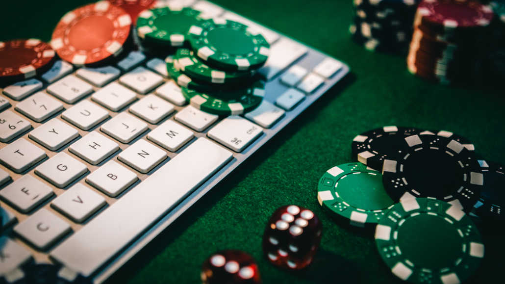 Setup online poker games