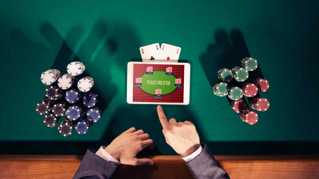 Negative sides of multitabling in poker