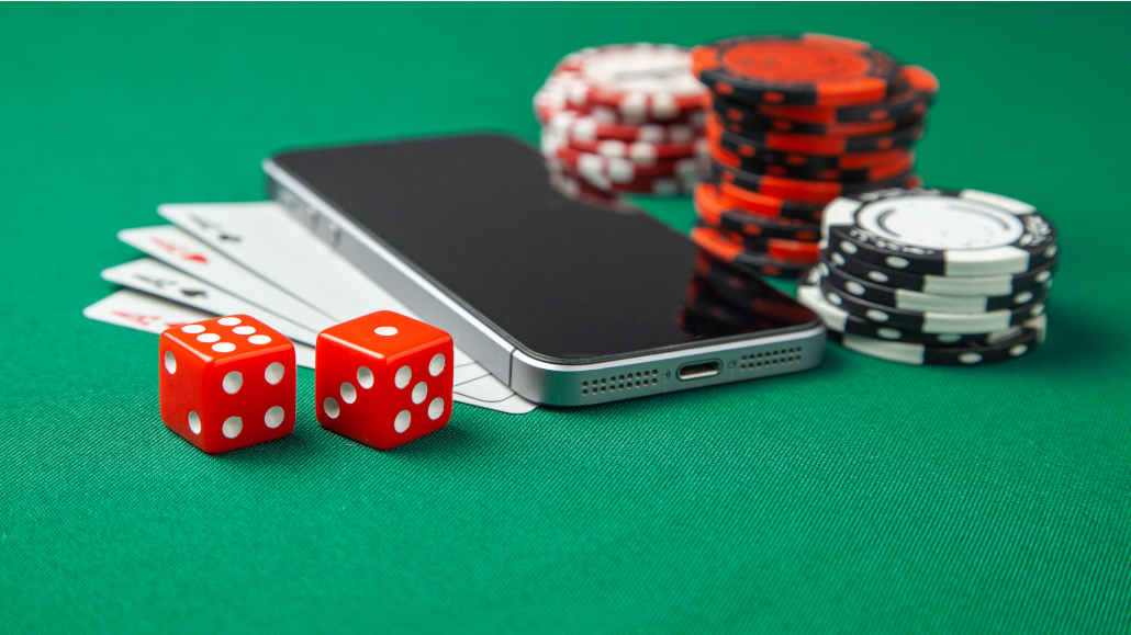Online Casino Games: How to Play Traditional Table Games
