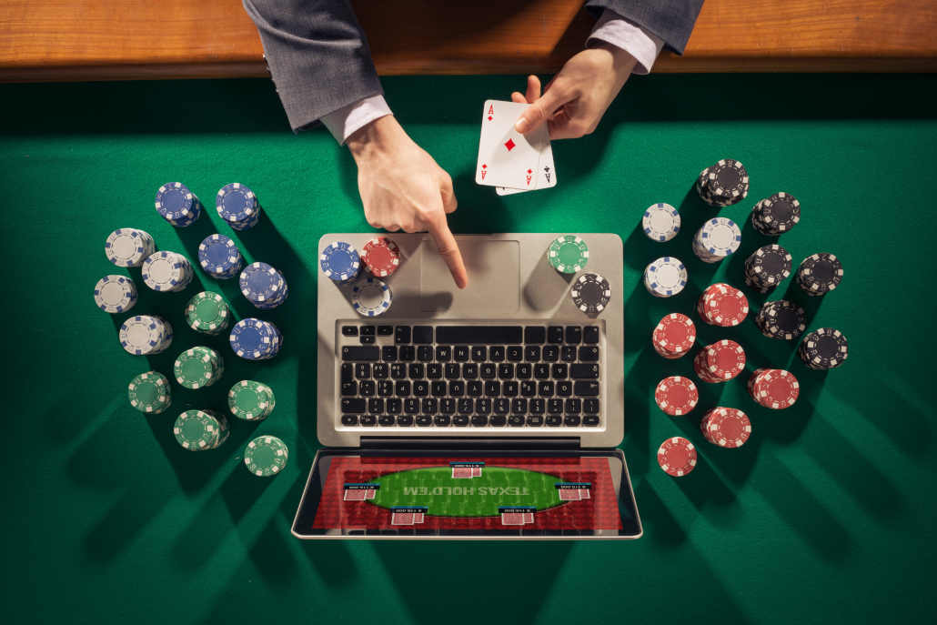 Rake in live and online poker