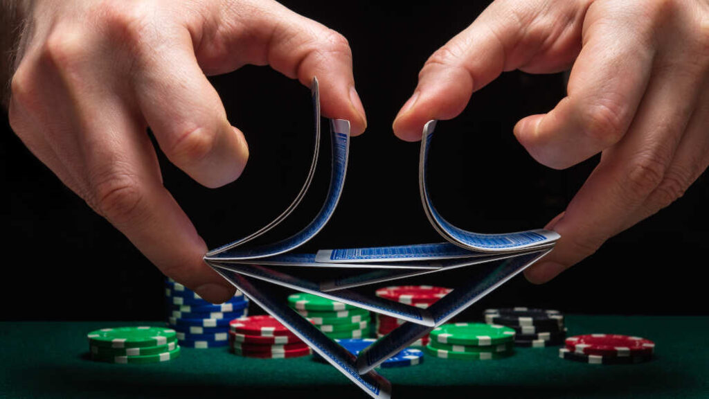 How to Shuffle Cards – Learn the Best Shuffling Techniques and Tricks