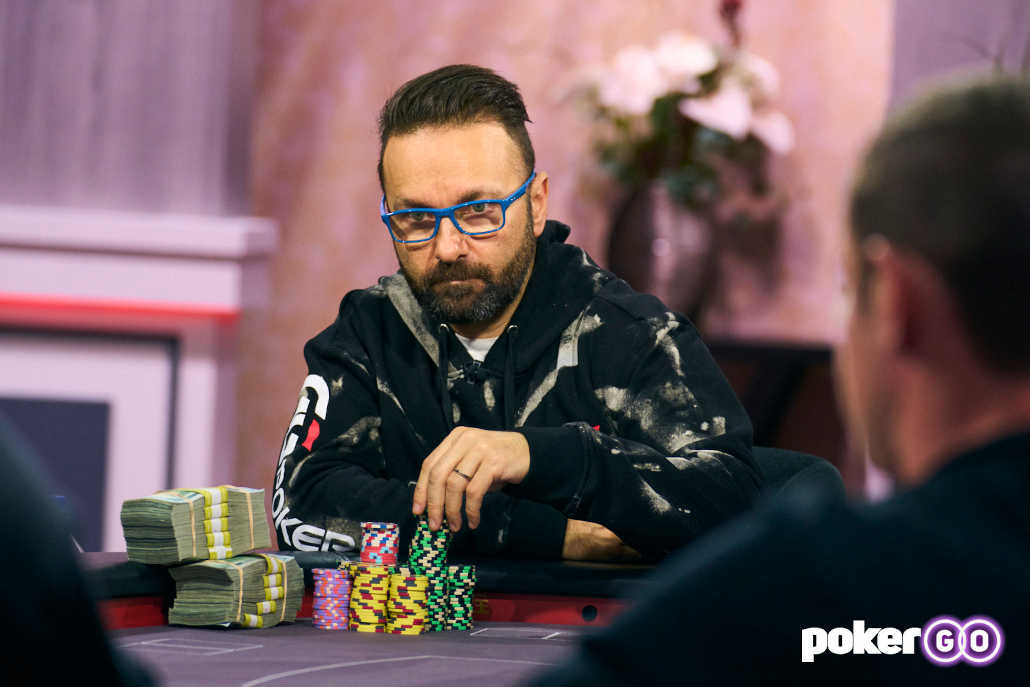 Negreanu bluffs Ivey HSP