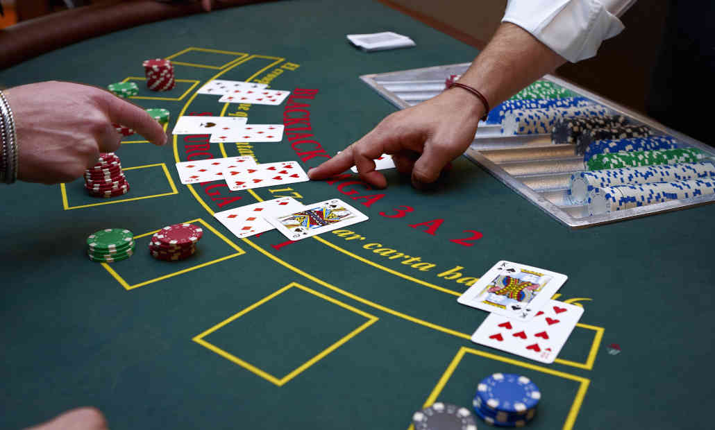 blackjack dealer earnings