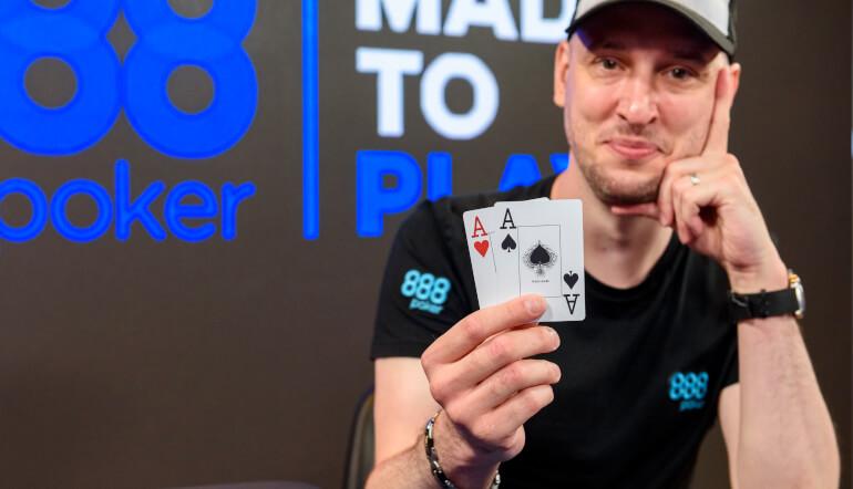 888poker employing exploitative strategy