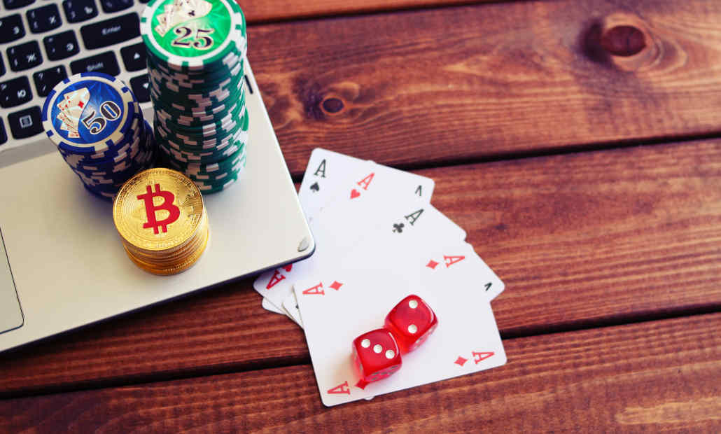 bitcoin poker pros