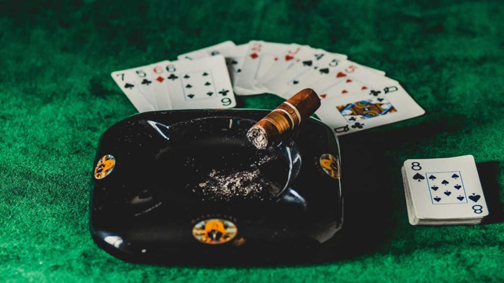 common poker myths dispelled