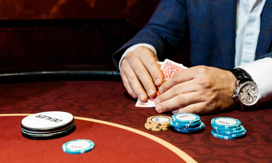 do casinos make money from poker
