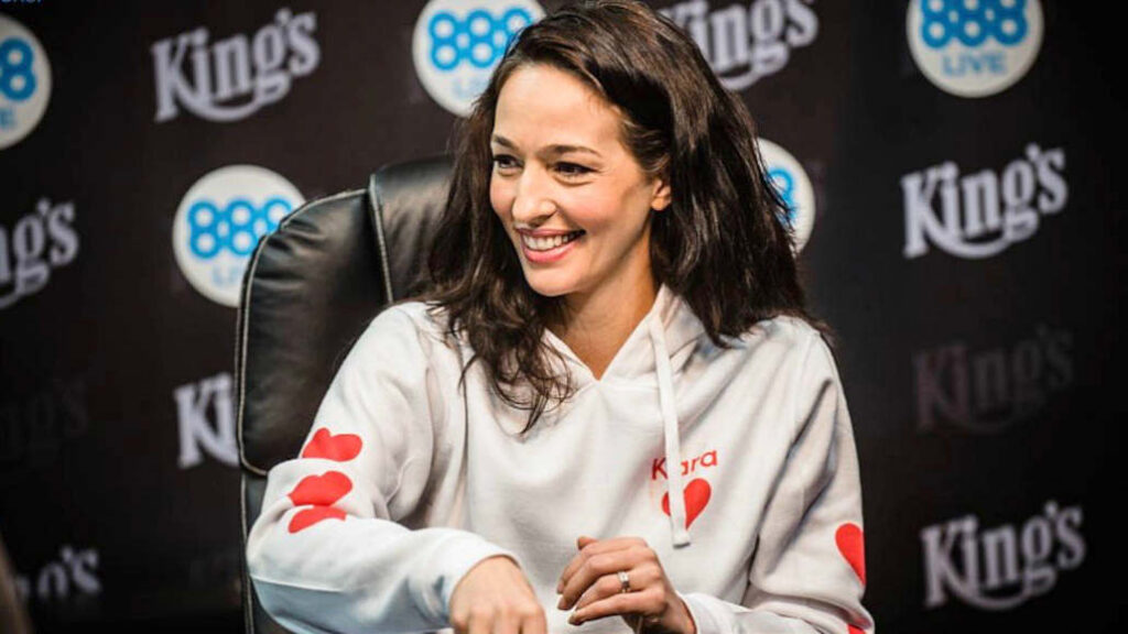 Lynne Ji Poker Journey The Mysterious Poker Beauty