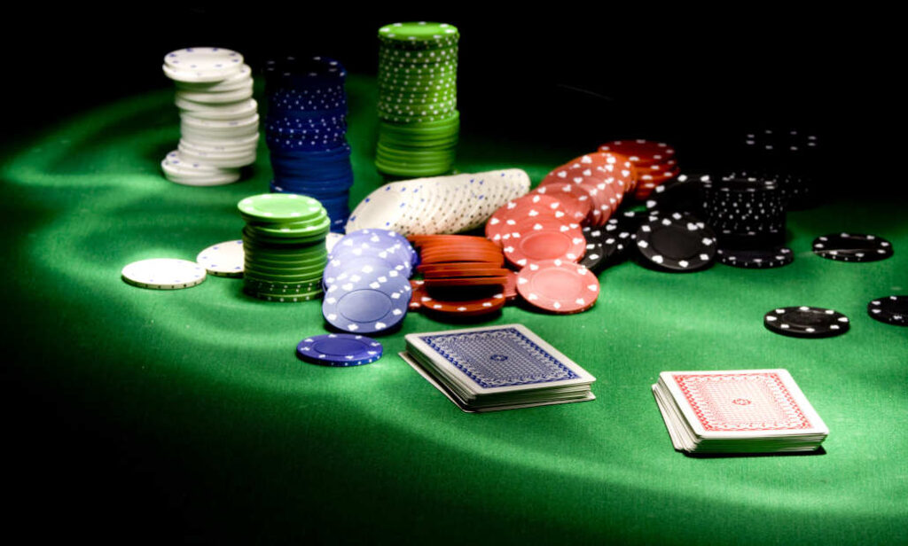 Poker Cash Game Strategy Top 10 Tips from the Pros