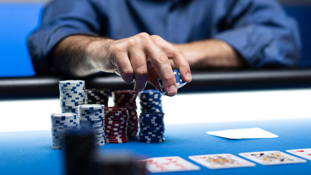 poker tournament strategy