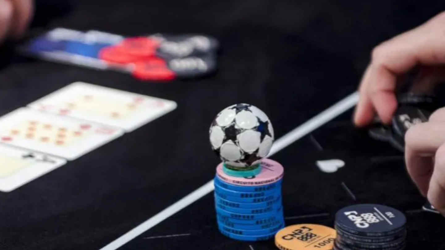 888poker footbal players turned poker