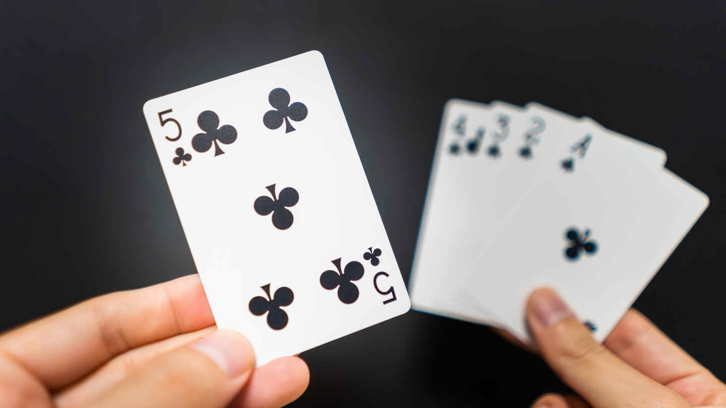 How to Play 4 Card Poker: Master the Game and Win Big!