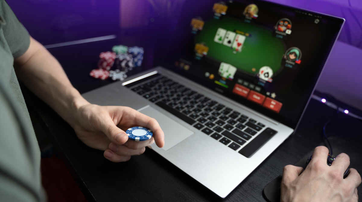 live dealer poker advantages