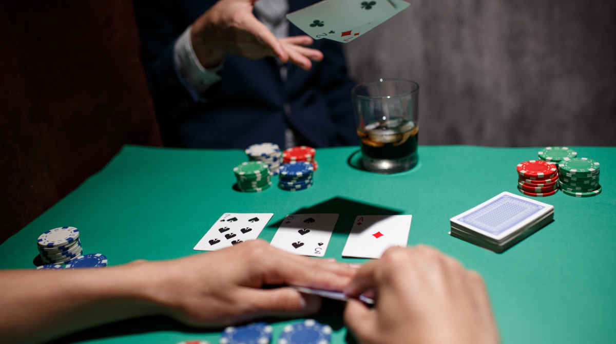 when should you fold in poker