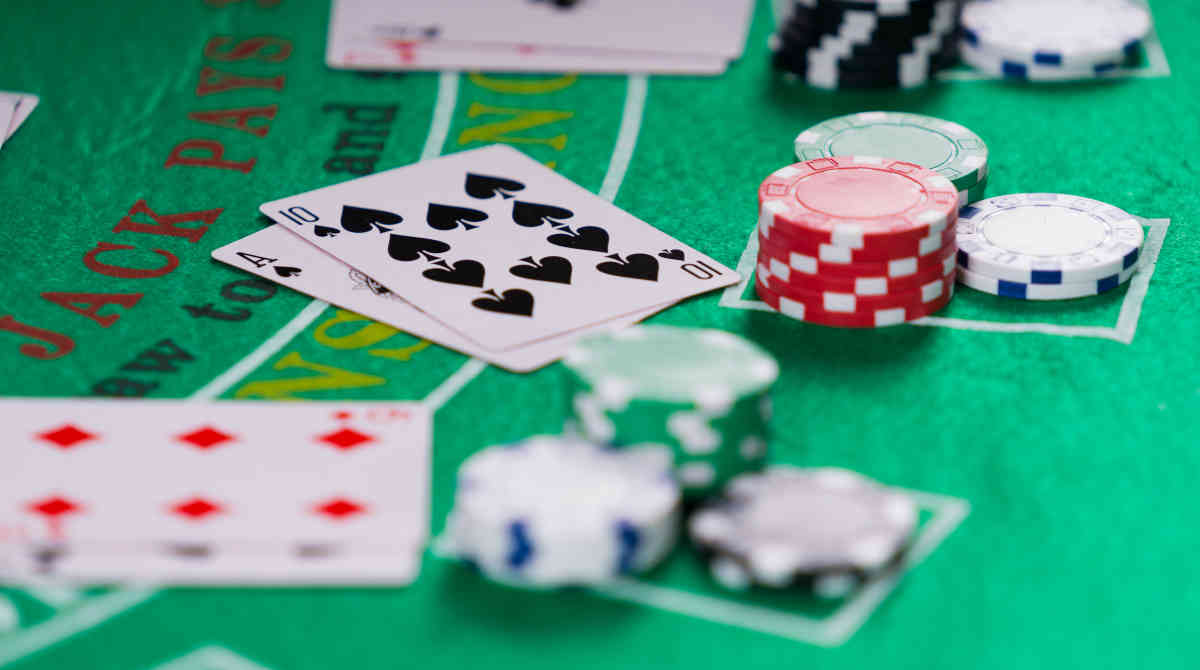 why is blackjack popular