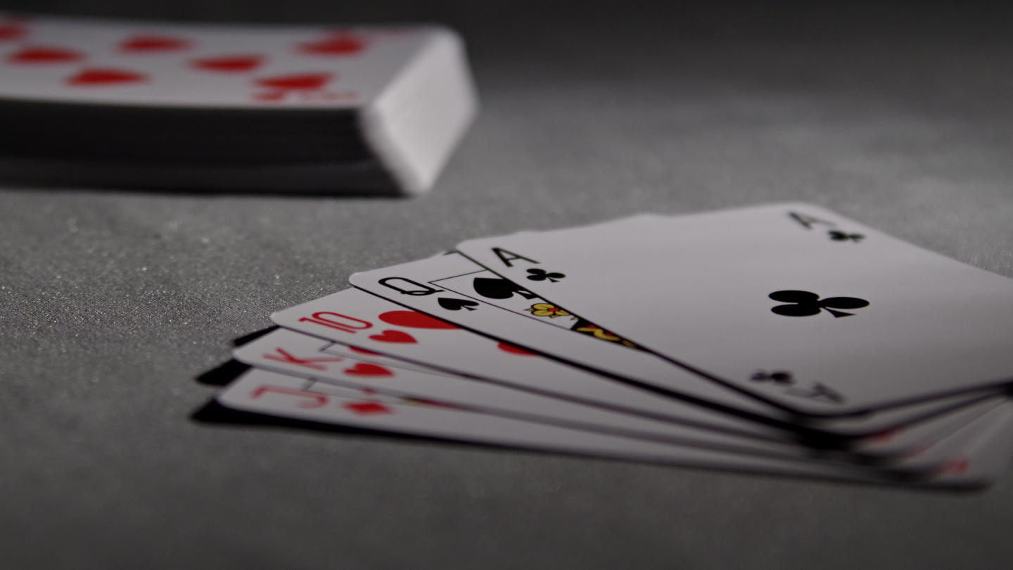 5 Reasons It Is Advisable Cease Stressing About Live Poker Online