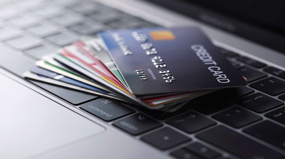 Credit and debit cards in online casinos