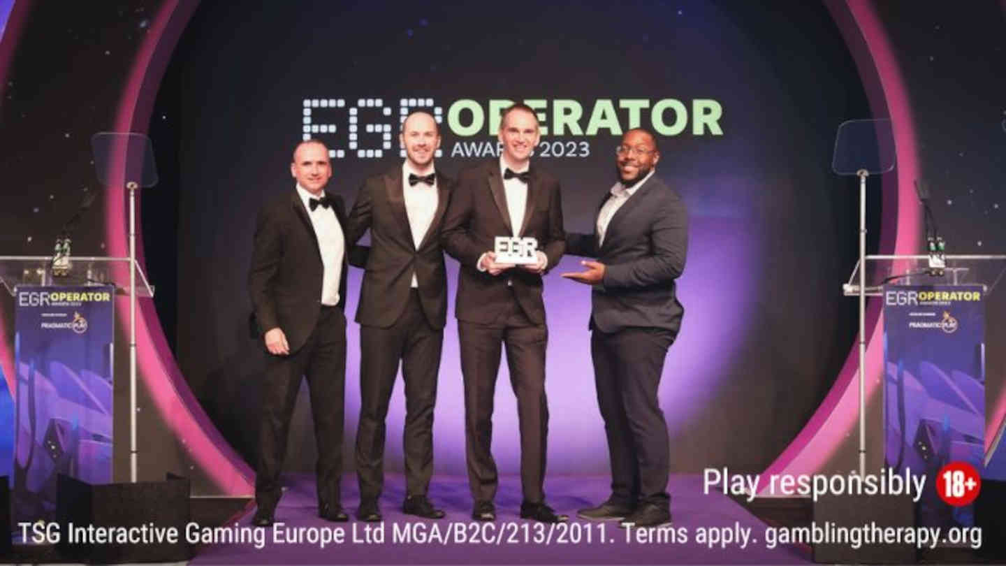 pokerstars wins 2023 egr award