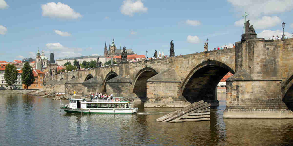 reasons to visit ept prague in 2023