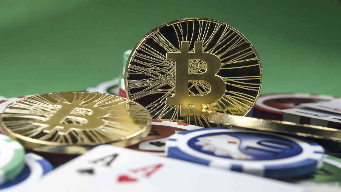 Exploring the Benefits of Cryptocurrency in Poker