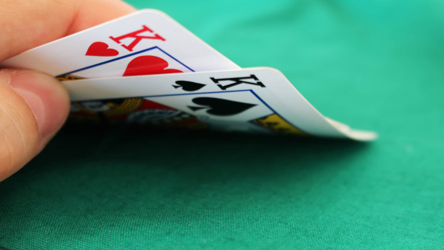 How to Play Pocket Kings Like a Pro