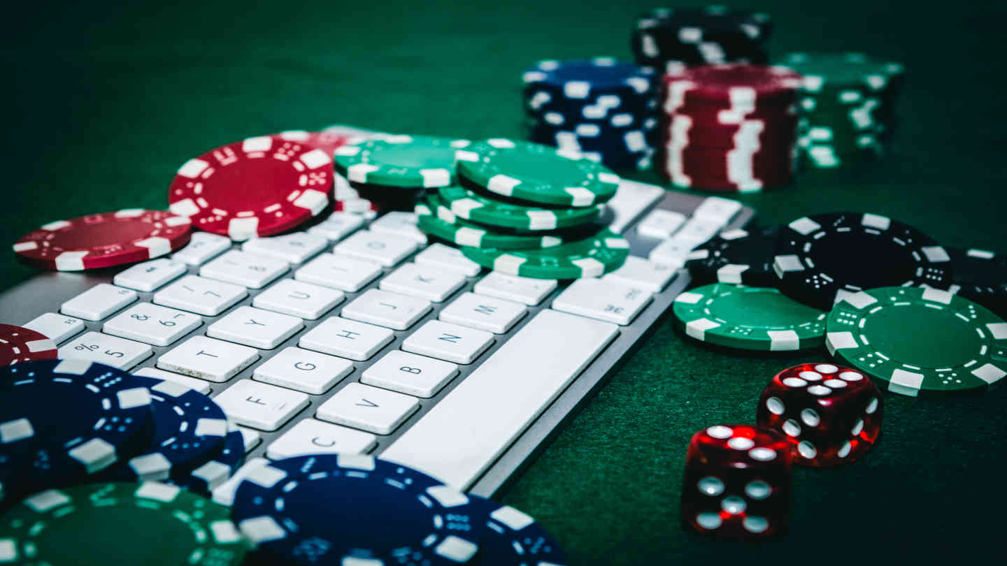 Important Things to Remember if Playing Online Poker