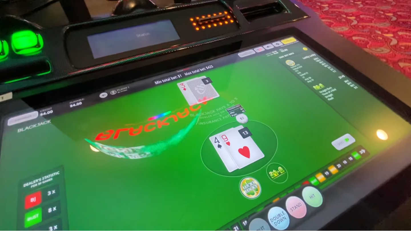 video blackjack vs table