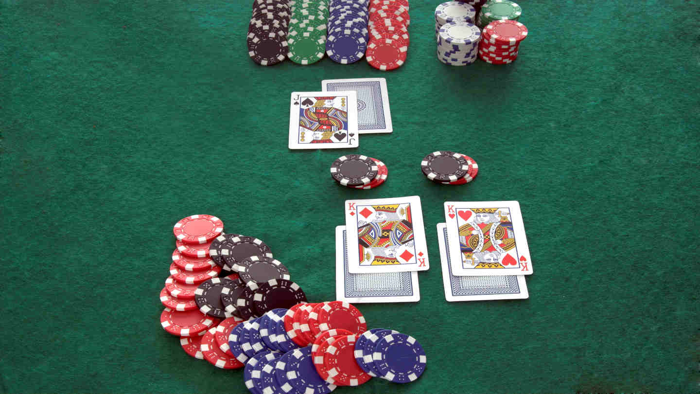 when to split in blackjack