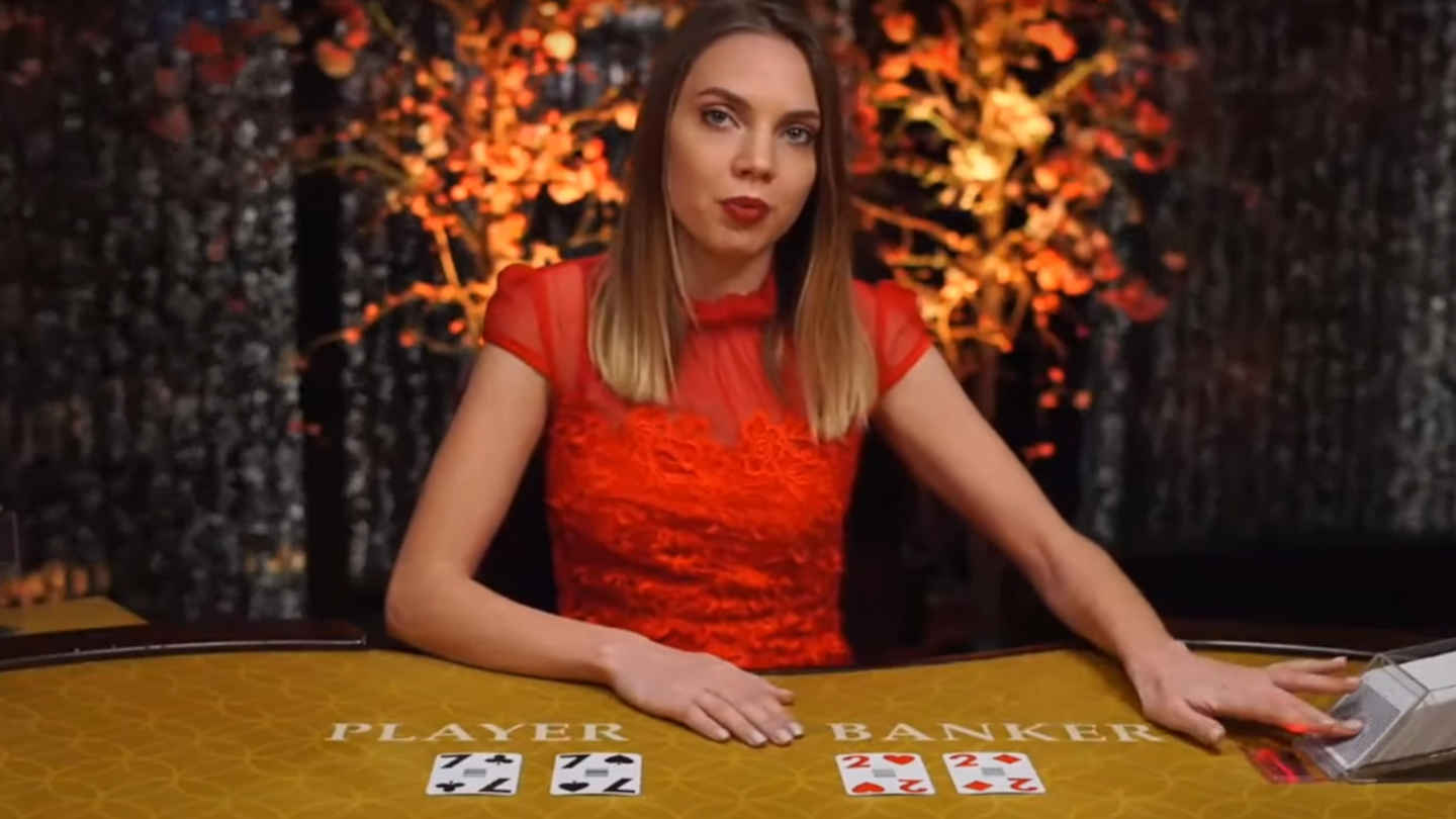 what is a perfect pair in baccarat