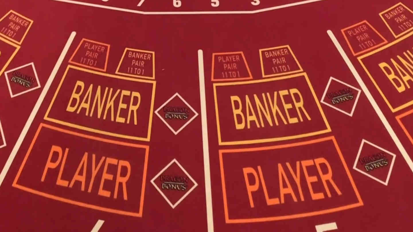 why does the banker have an advantage in baccarat