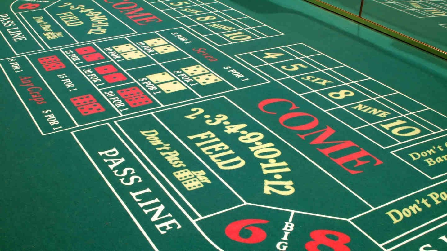 craps table explained