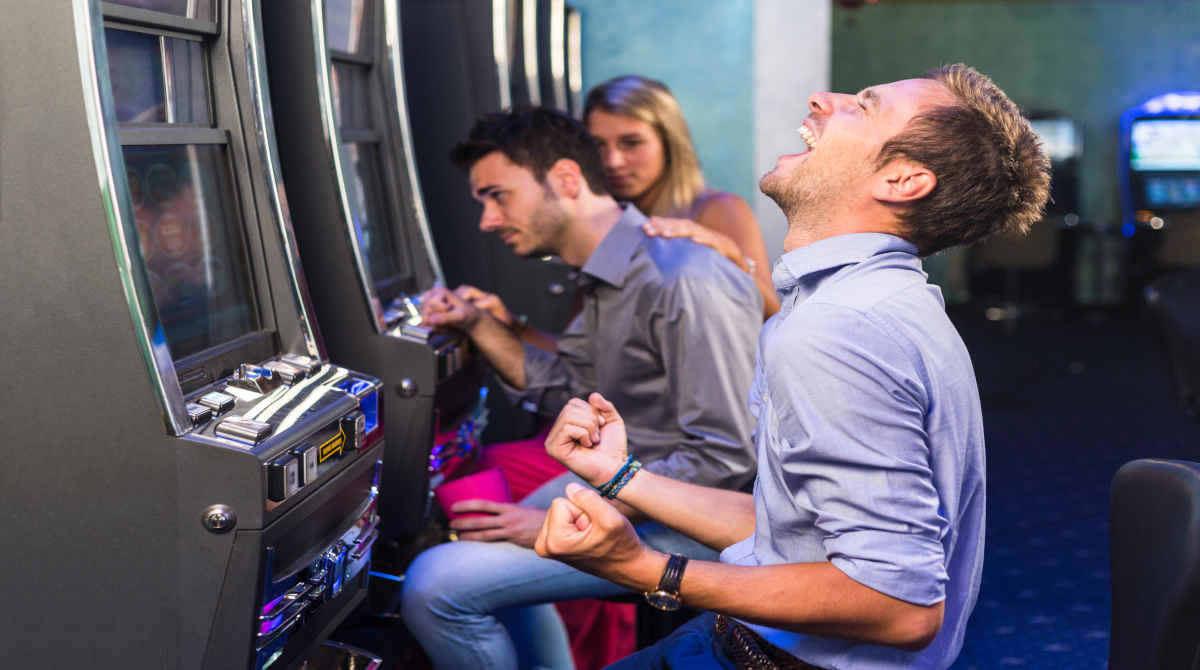 Why Do Players Believe a Slot Machine Is Due