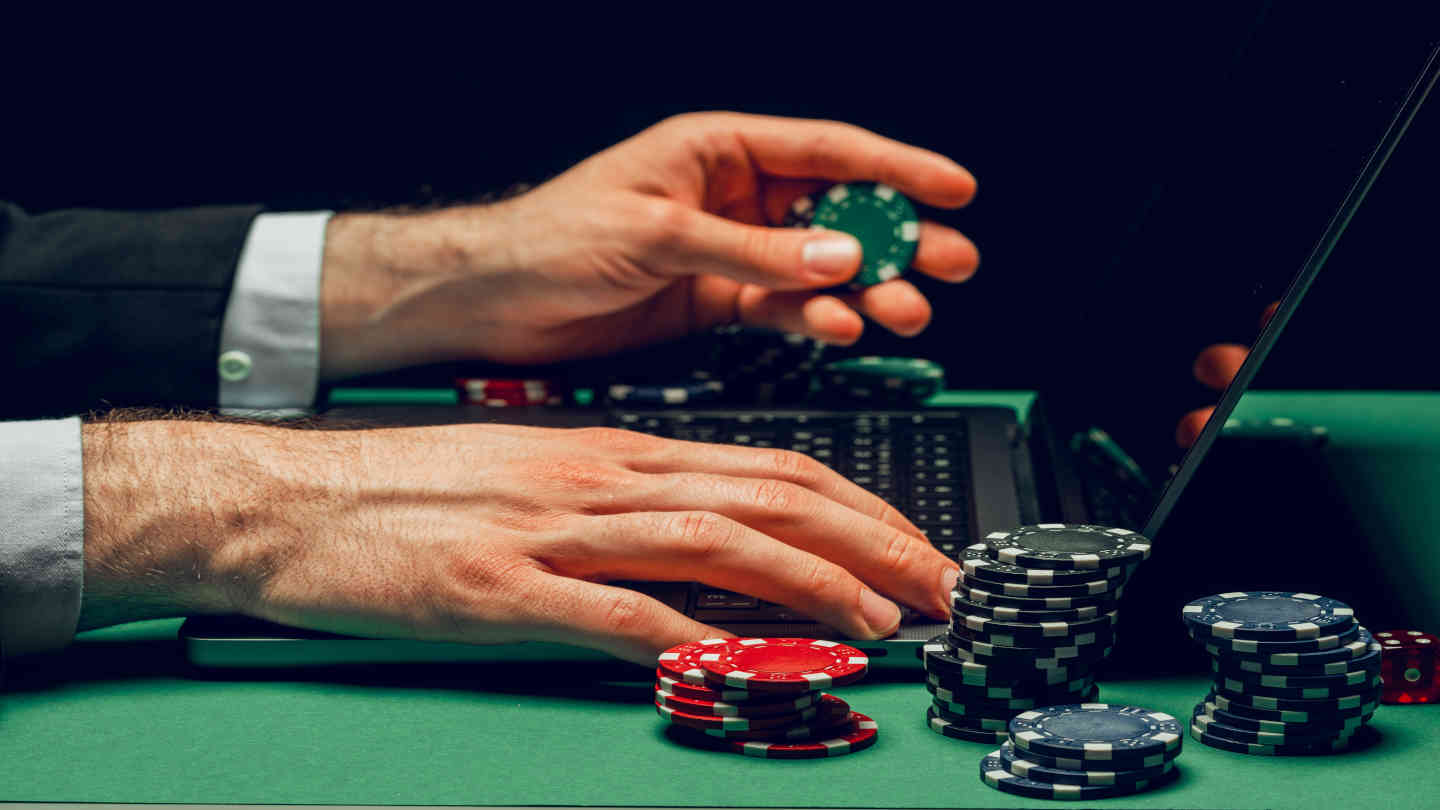 Build Your Poker Bankroll from Scratch