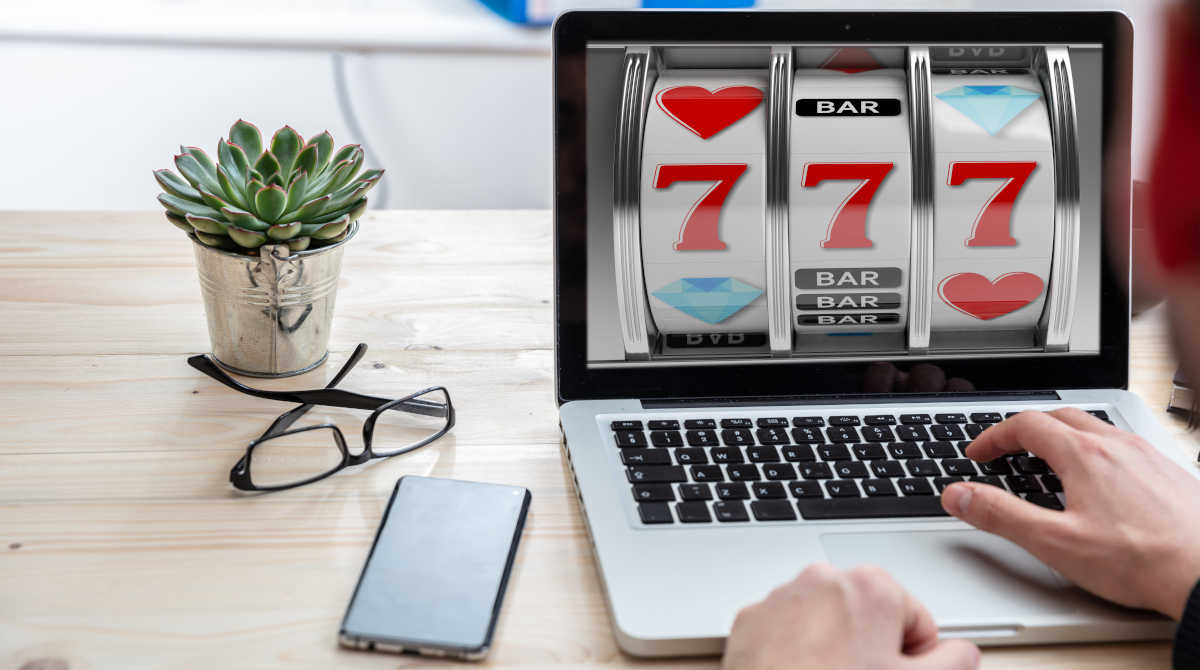 How to Apply for an Online Casino License